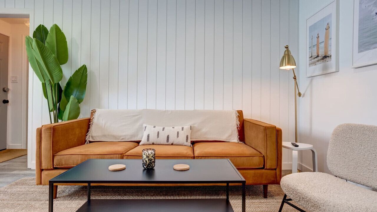 Photo of Livingroom in Dartmouth