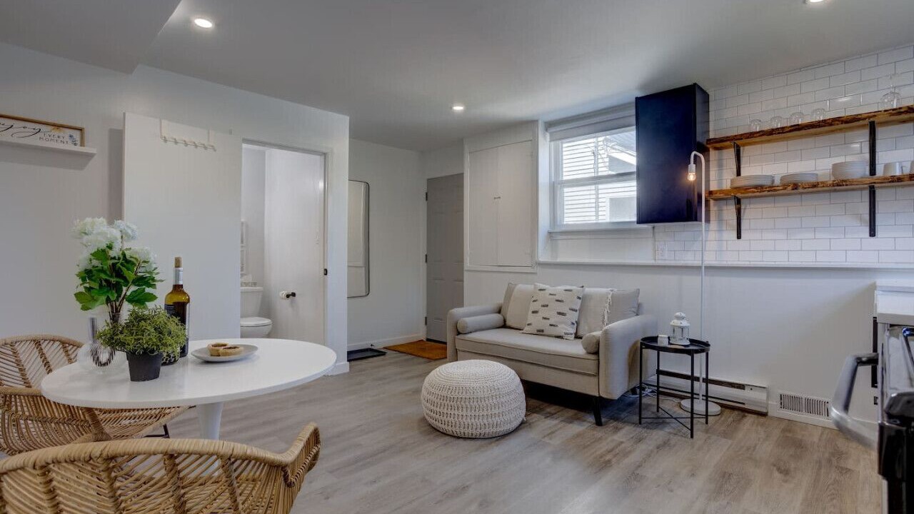 Photo of Livingroom in Dartmouth