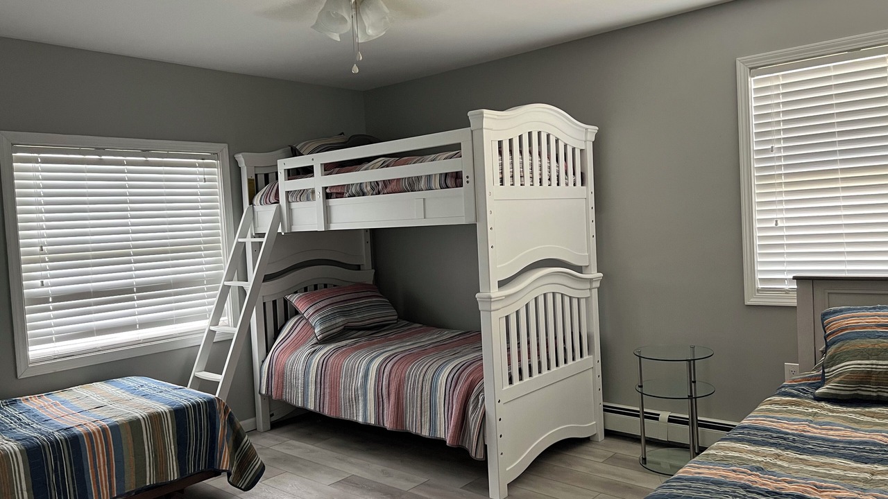 Photo of Bedroom in Whitehall