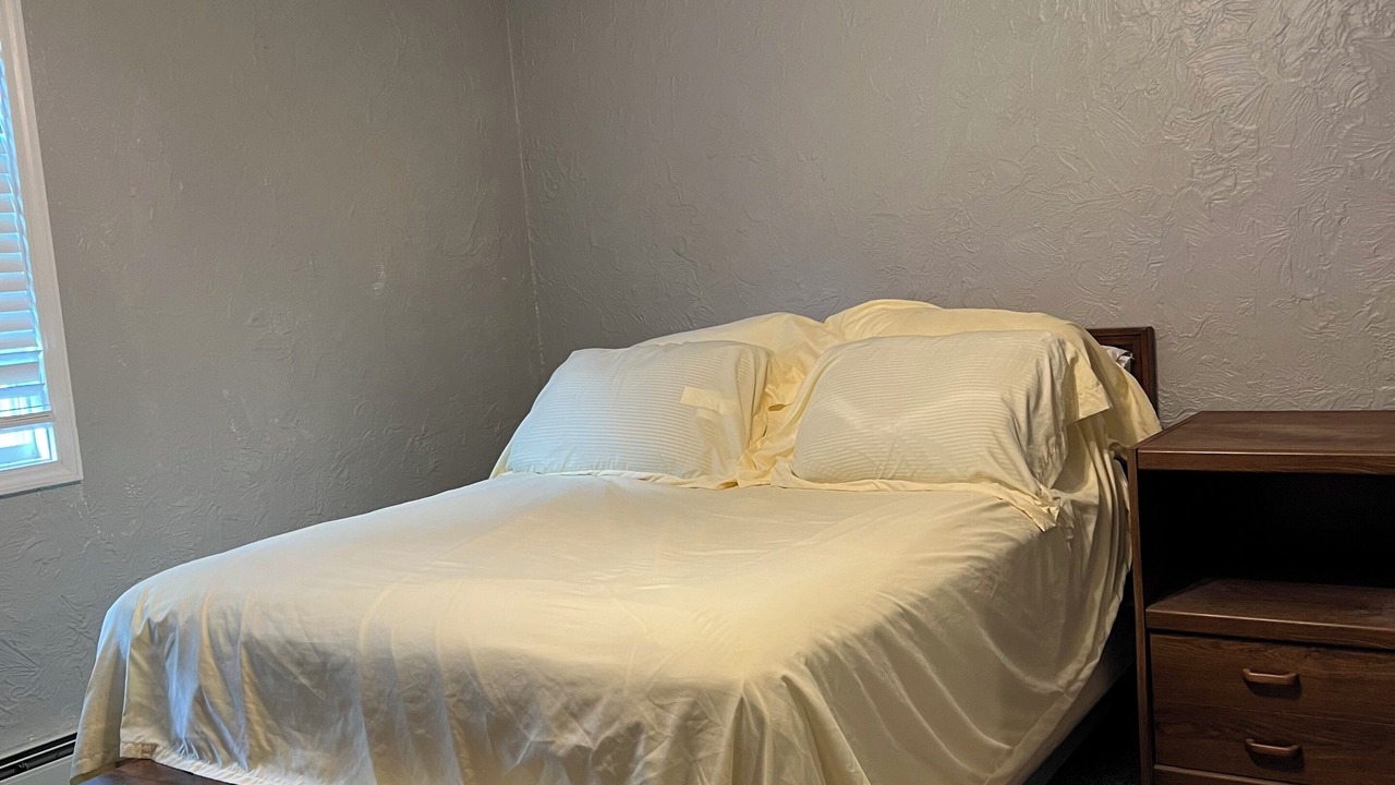 Photo of Bedroom in Whitehall