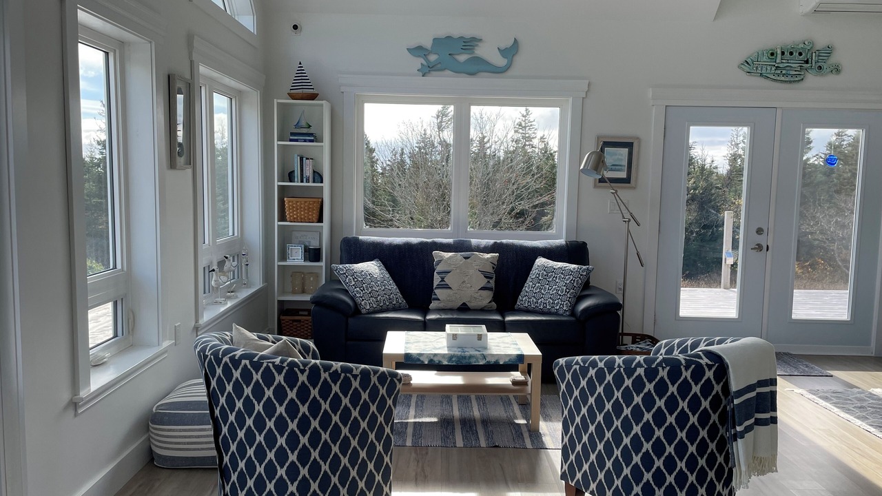 Photo of Livingroom in Halifax County