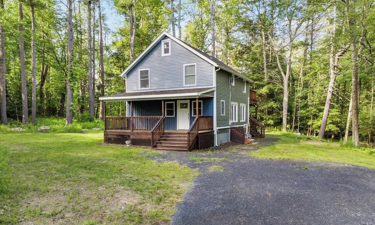 Photo of Outdoor in Sparrow Bush