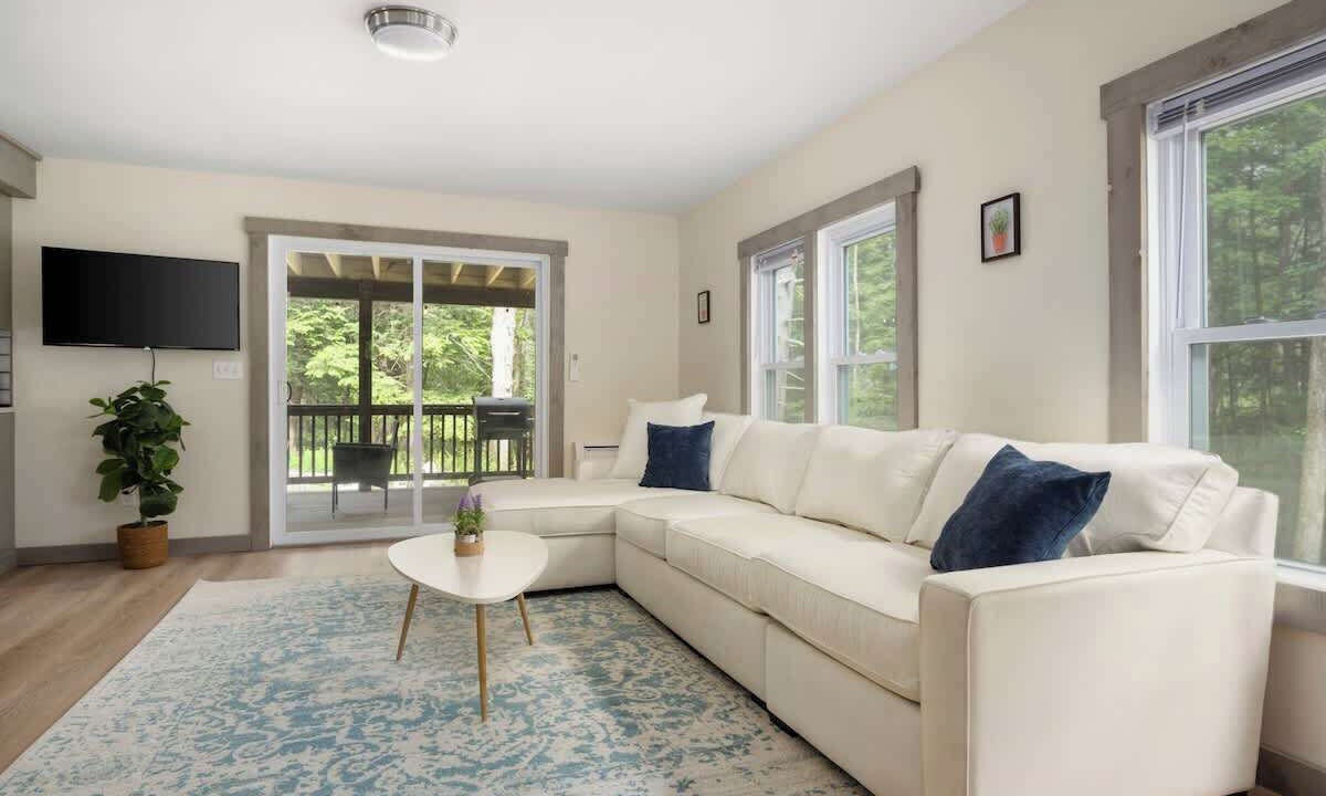 Photo of Livingroom in Sparrow Bush