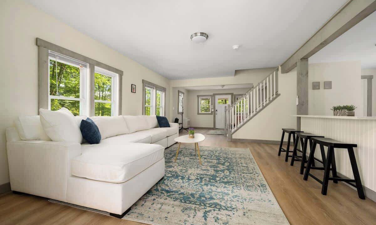 Photo of Livingroom in Sparrow Bush
