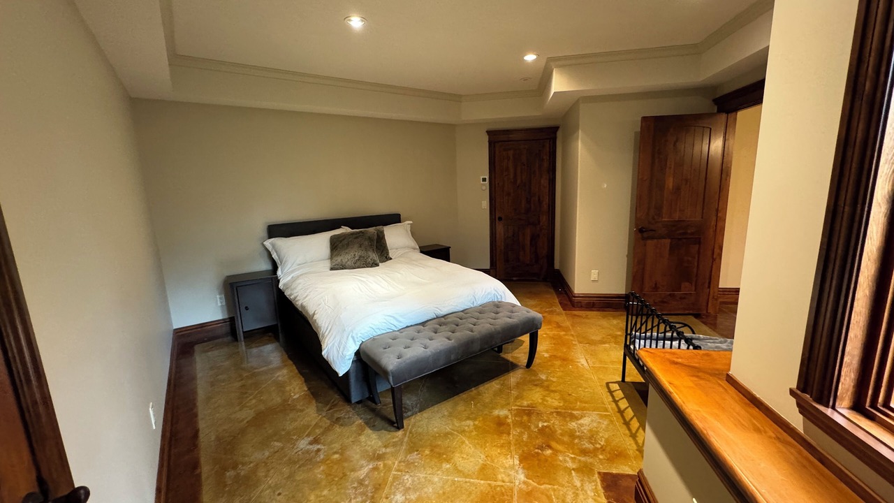 Photo of Bedroom in Priddis
