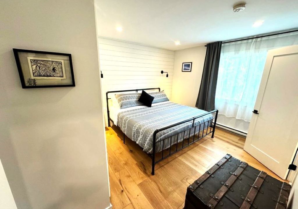 Photo of Bedroom in Brackendale