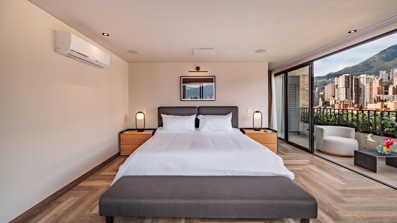 Photo of Bedroom in La Florida