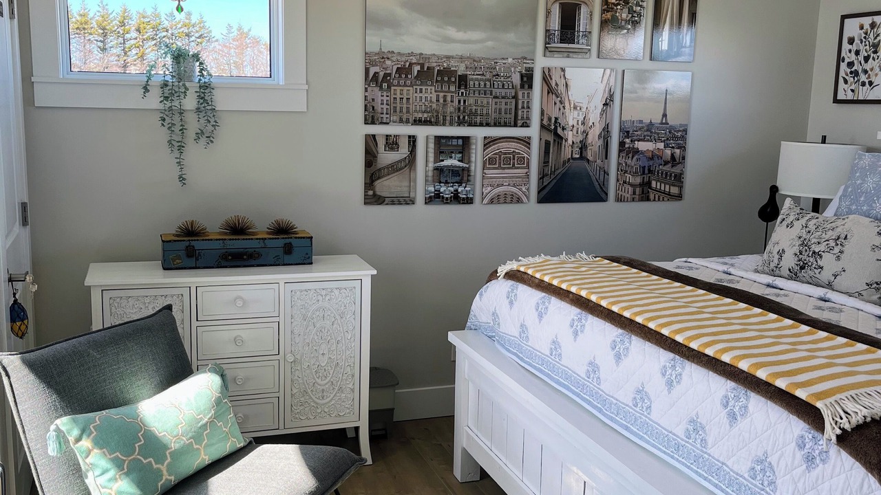 Photo of Bedroom in Darnley