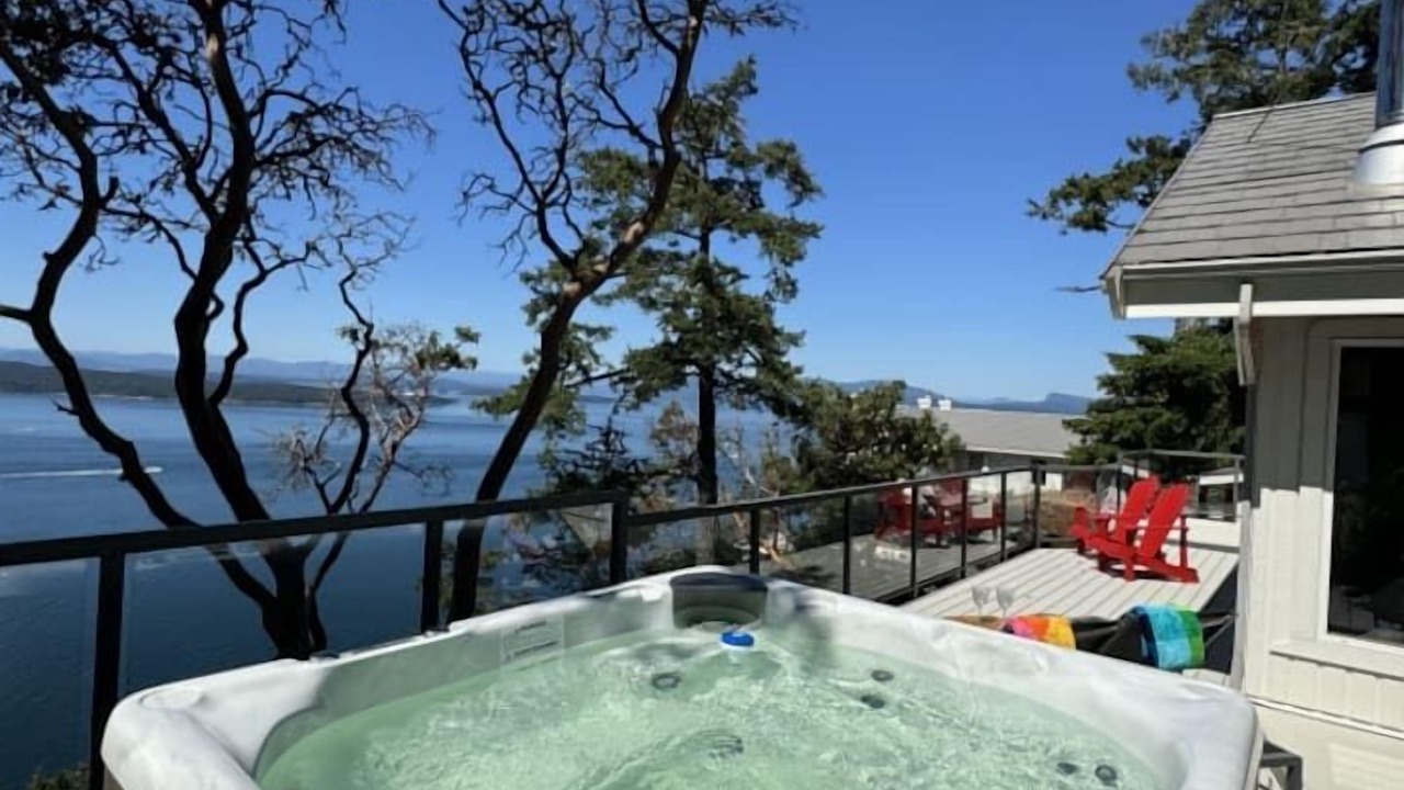 Photo of Others in Pender Island