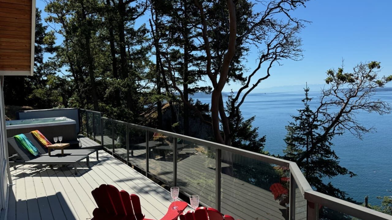 Photo of Others in Pender Island