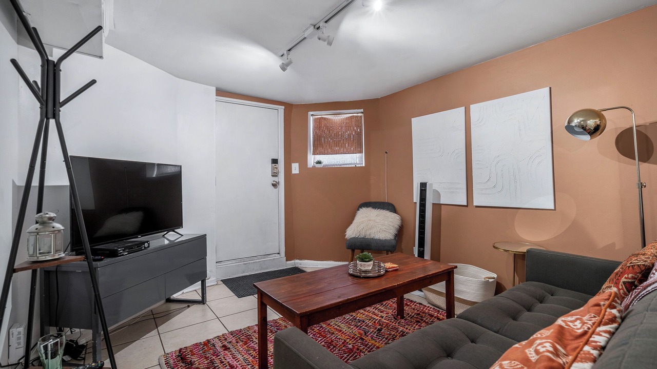Photo of Livingroom in Logan Square