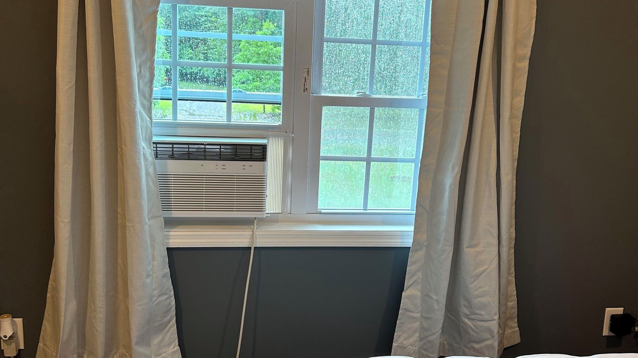 Photo of Bedroom in Broadalbin
