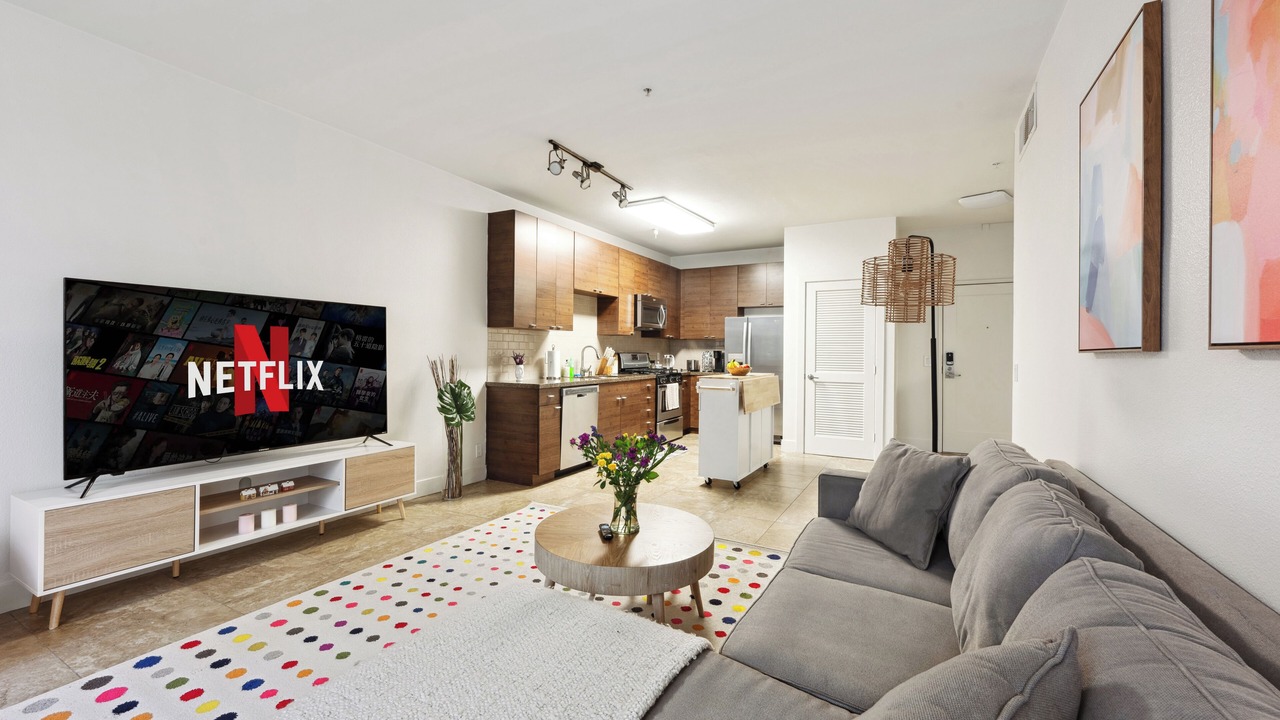 Photo of Livingroom in Del Rey