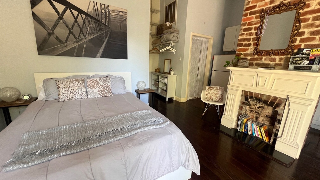 Photo of Bedroom in Esplanade Ridge