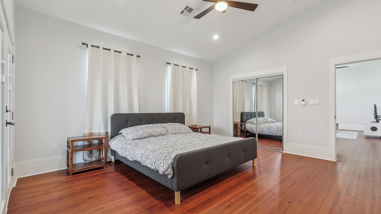 Photo of Bedroom in Broadmoor