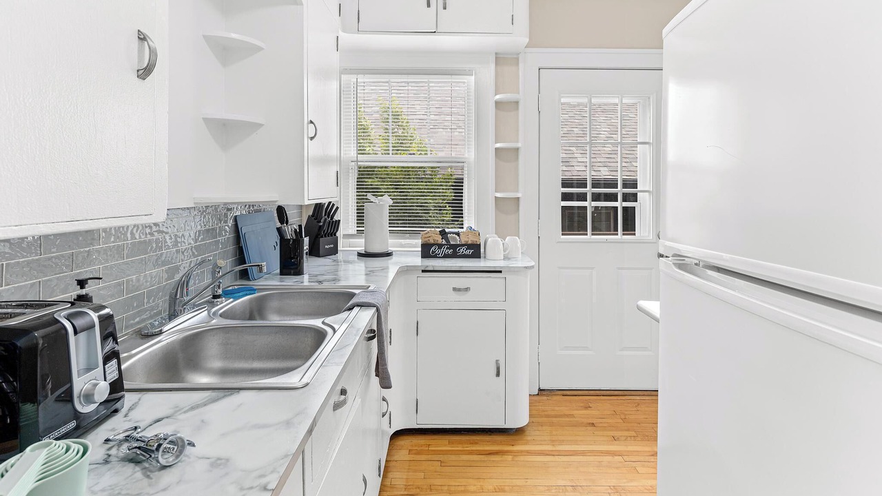 Photo of Kitchen in Midway