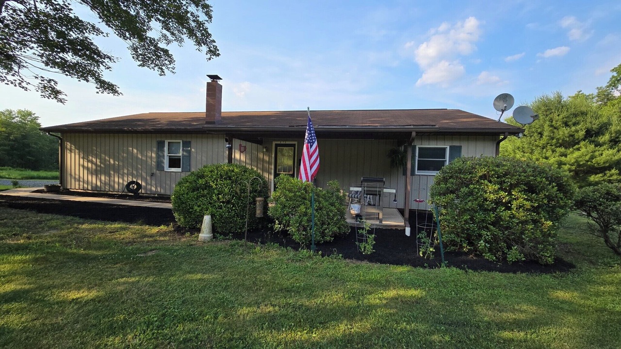 Photo of Outdoor in Munson