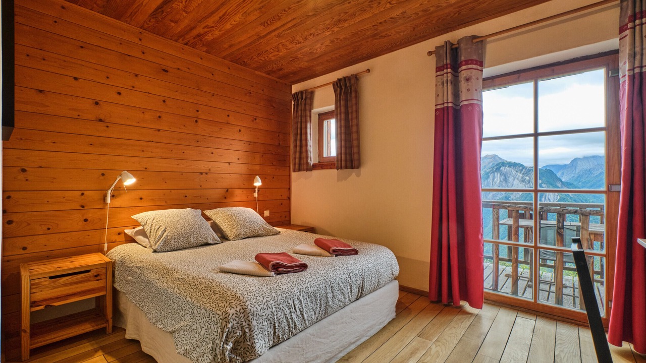 Photo of Bedroom in Villard-Reculas