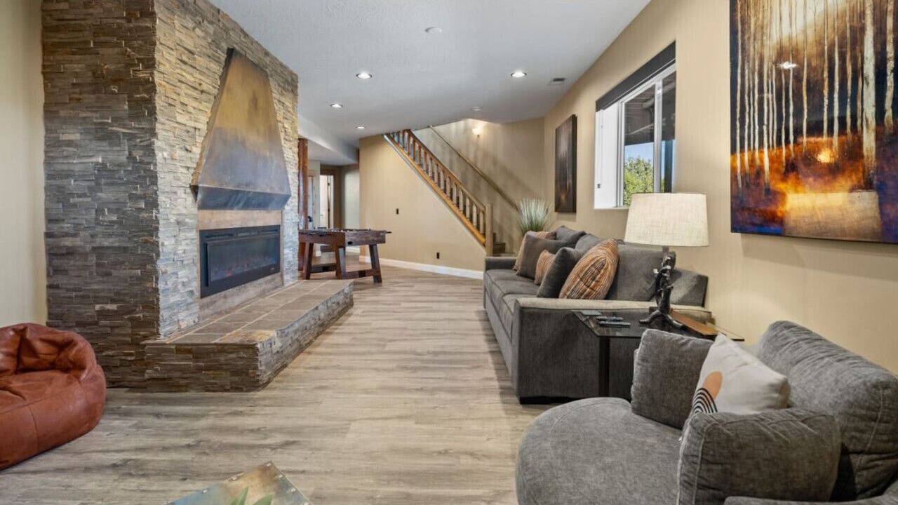 Photo of Livingroom in Cedar City