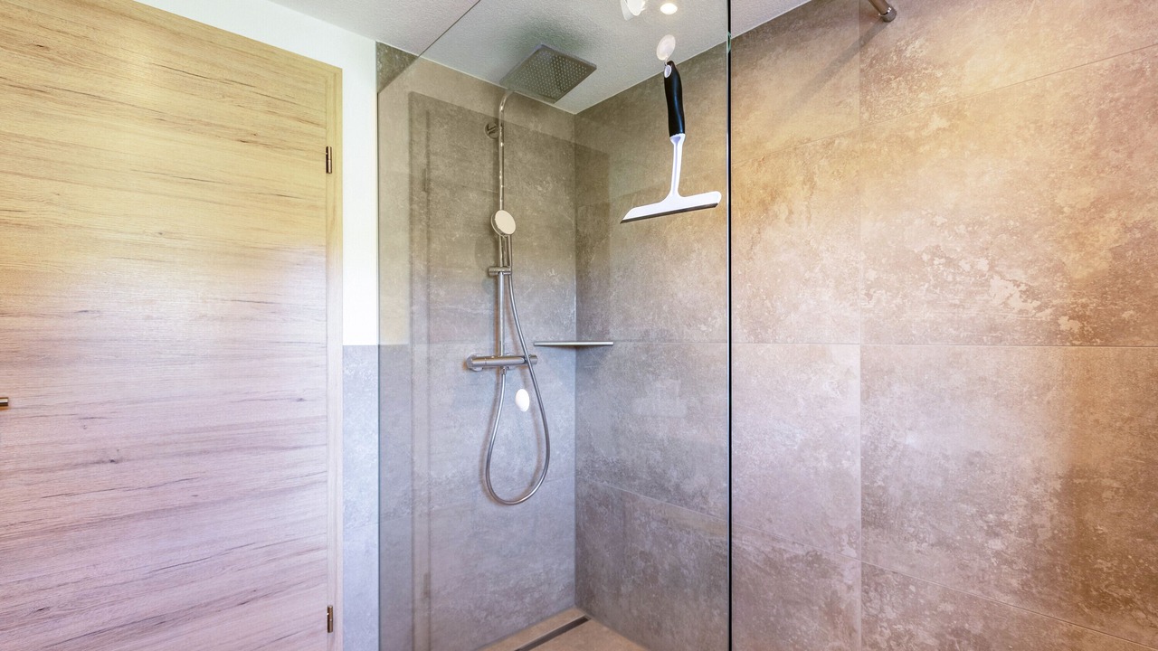 Photo of Bathroom in Langenordnach