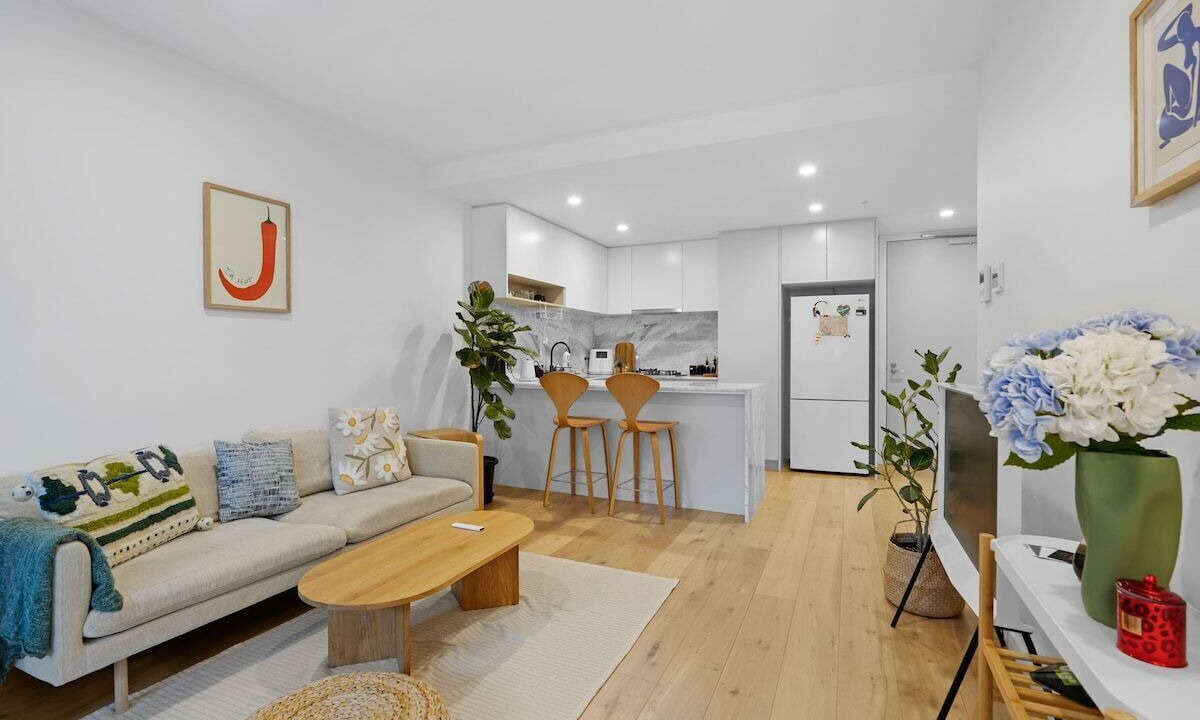 Photo of Livingroom in Carnegie