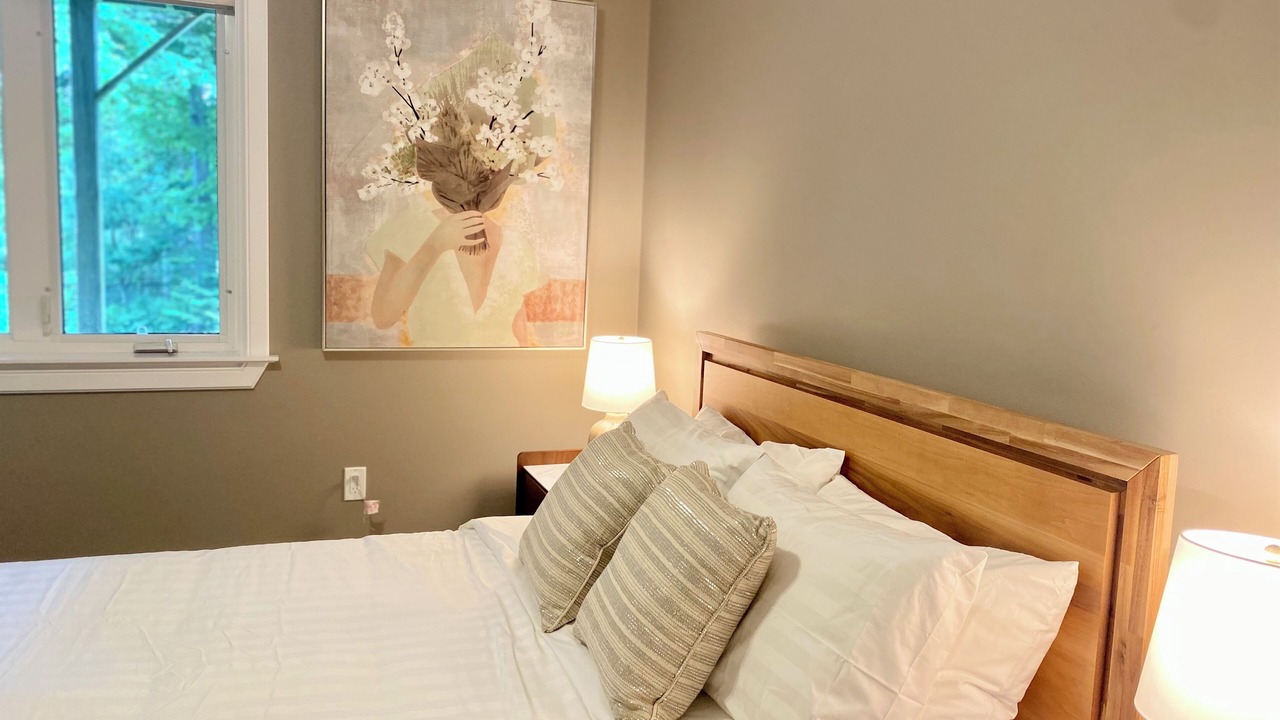 Photo of Bedroom in Hammonds Plains