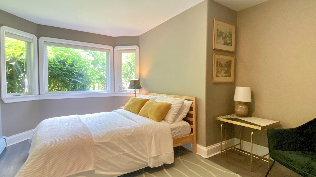 Photo of Bedroom in Hammonds Plains