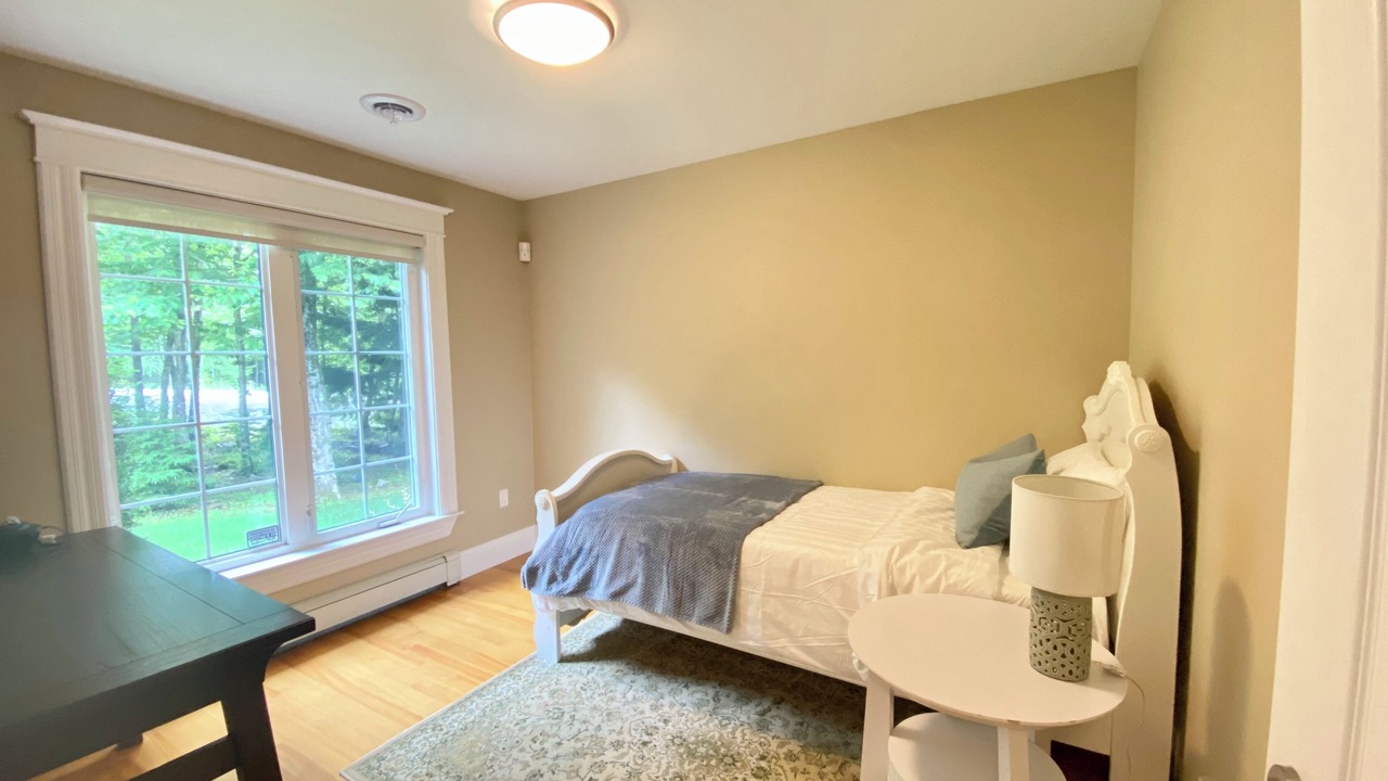 Photo of Bedroom in Hammonds Plains