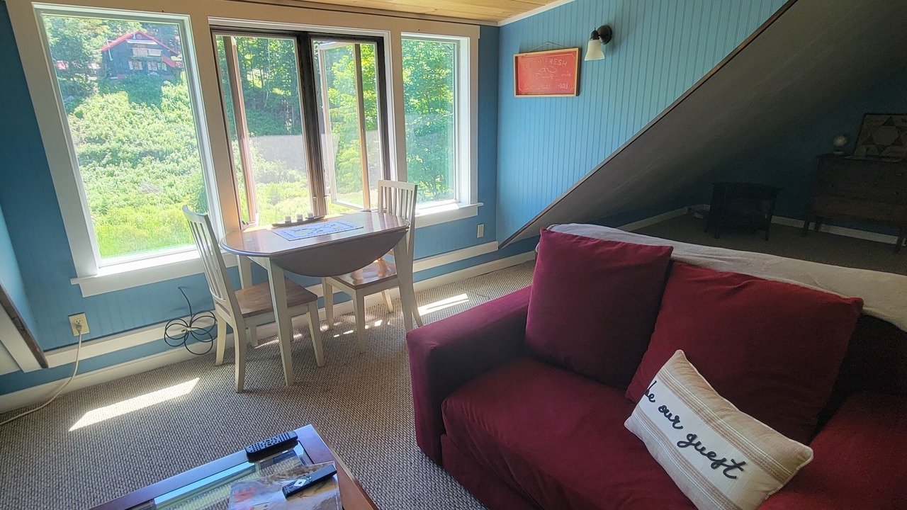 Photo of Livingroom in Waterbury