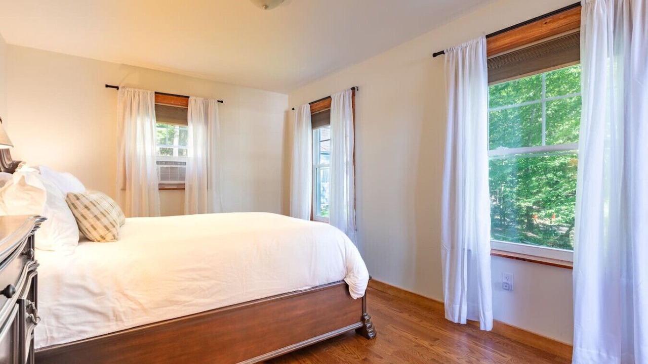 Photo of Bedroom in Barnstead