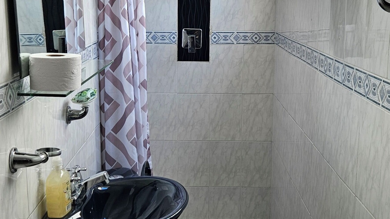 Photo of Bathroom in Lalinde