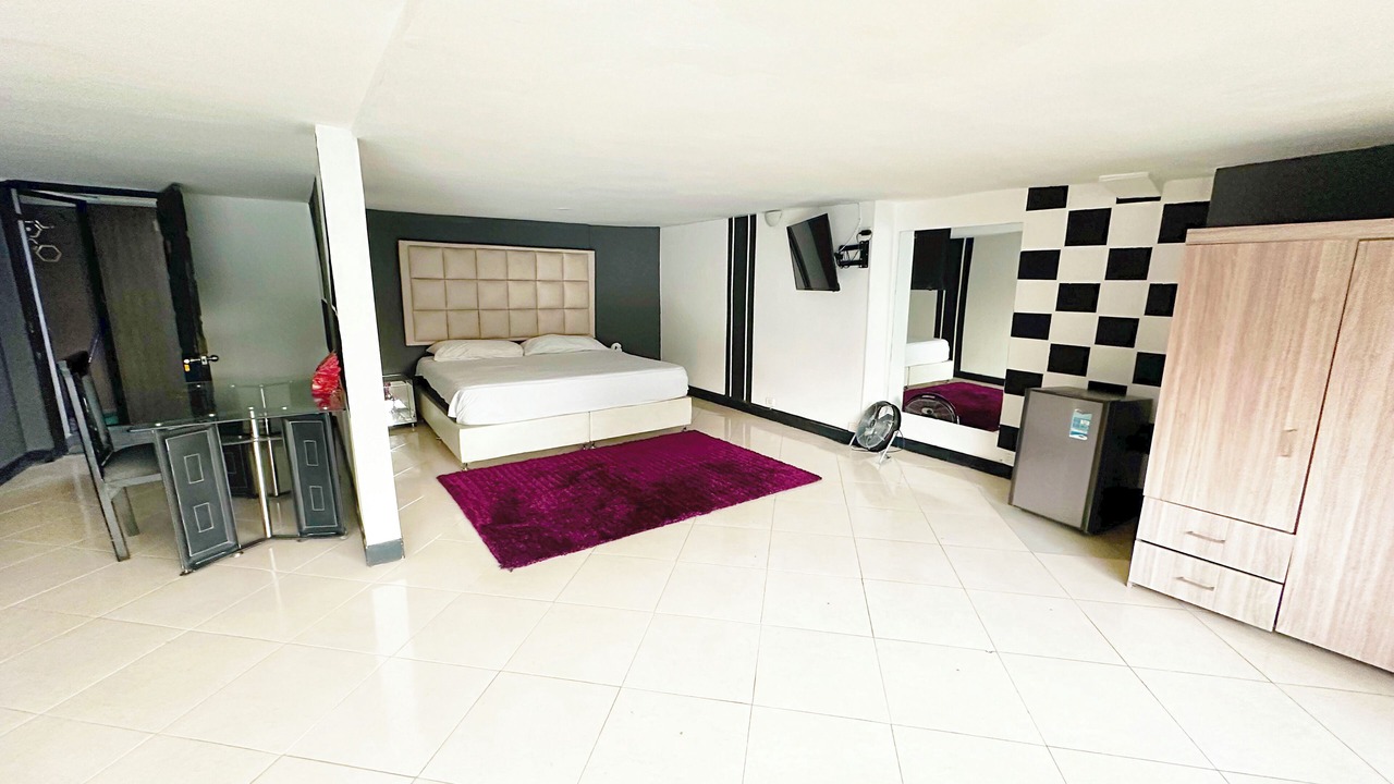 Photo of Bedroom in Lalinde