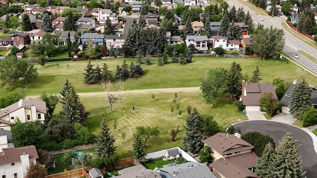 Photo of Outdoor in Country Hills