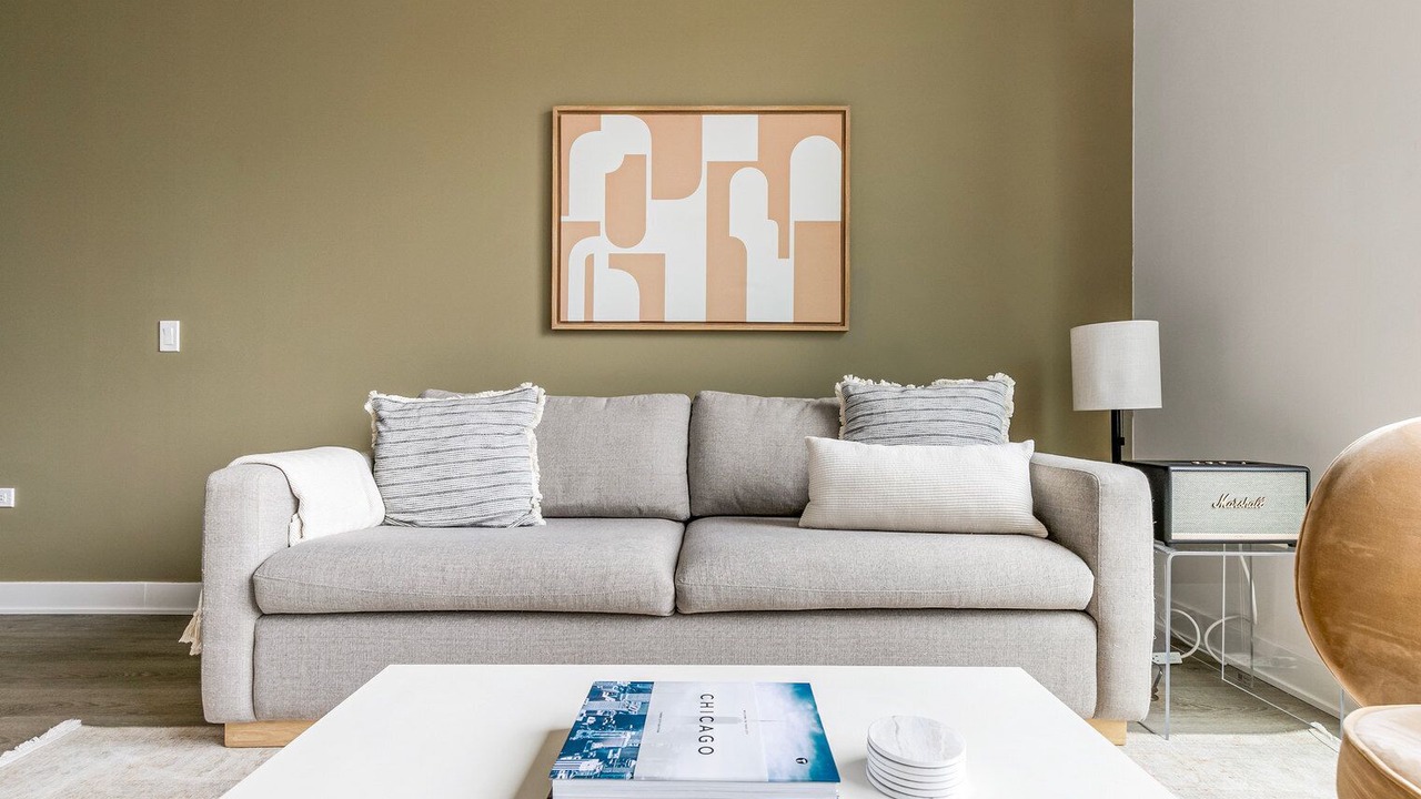 Photo of Livingroom in River West