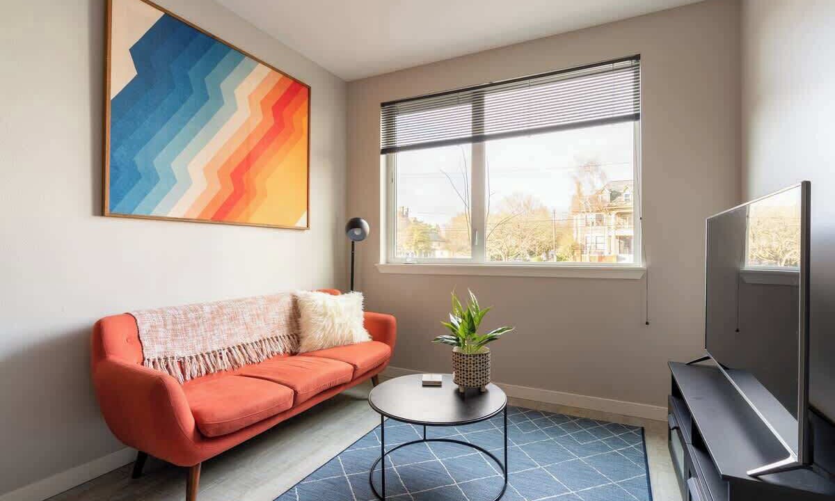 Photo of Livingroom in Ladd's Addition
