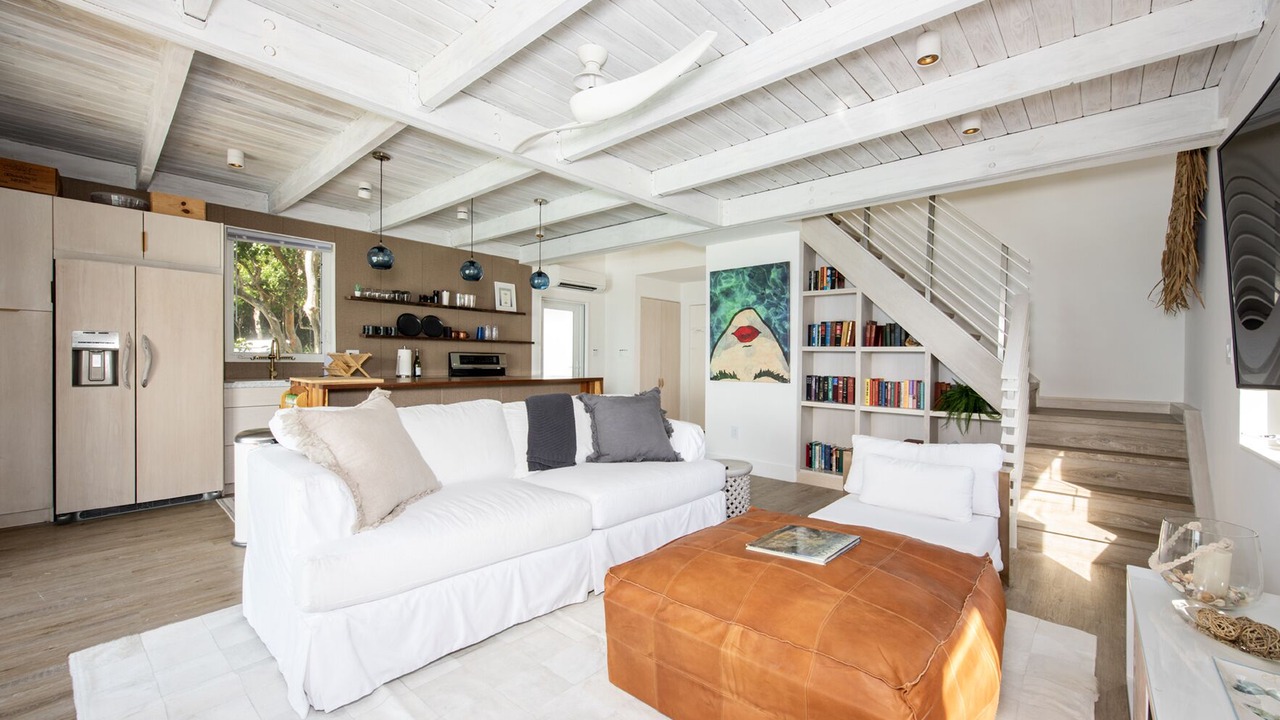 Photo of Bedroom in Savannah Sound