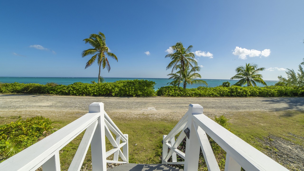Photo of Others in Bahama Palm Shores