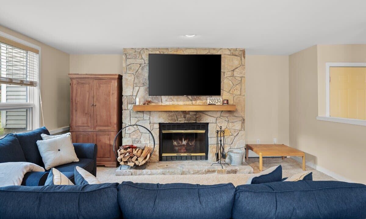Photo of Livingroom in West Dover