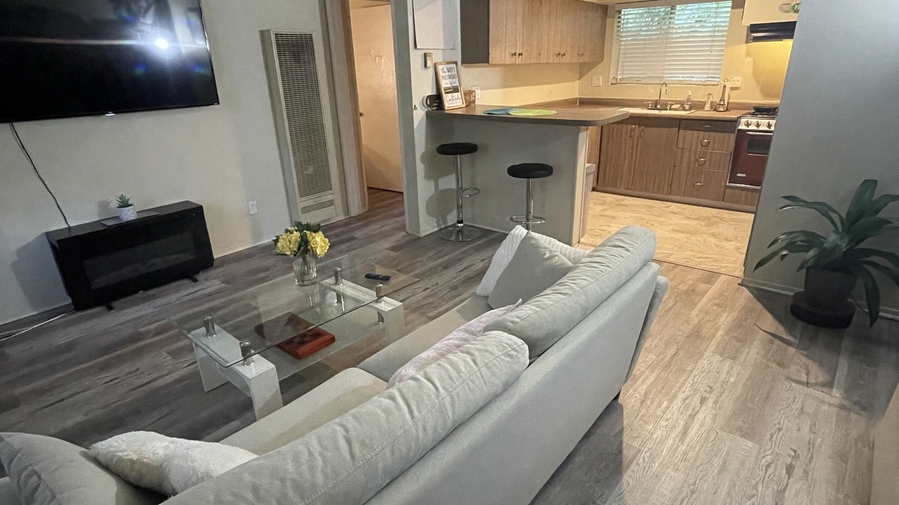 Photo of Livingroom in Studio City