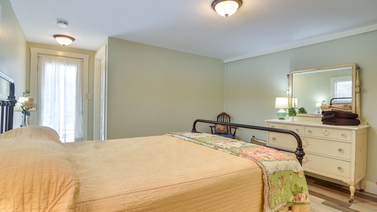 Photo of Bedroom in Bethlehem