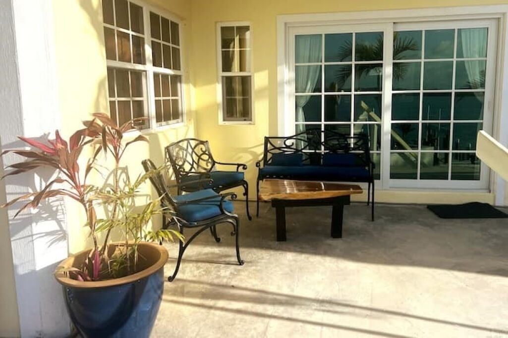 Photo of Patio Balcony in Lubbers Quarters Cay