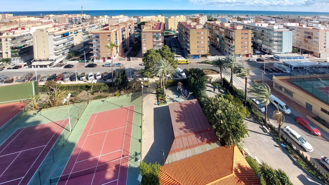 Photo of Bedroom in Playa Pobla de Farnals