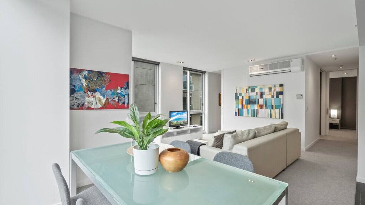 Photo of Livingroom in East Melbourne