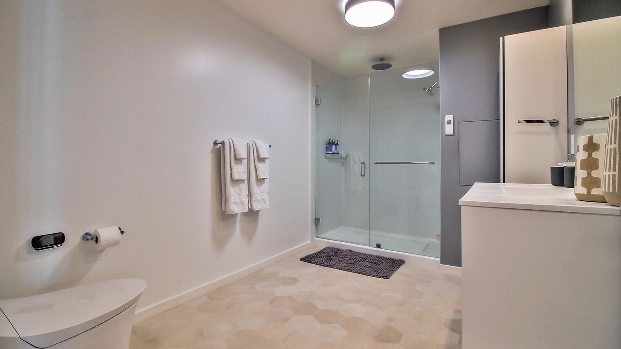 Photo of Bathroom in China Basin
