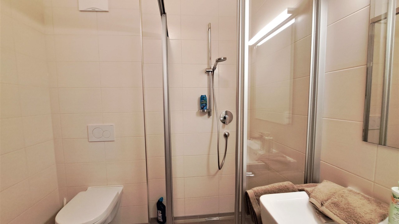 Photo of Bathroom in Gagering