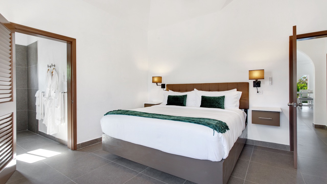 Photo of Bedroom in Cove Bay