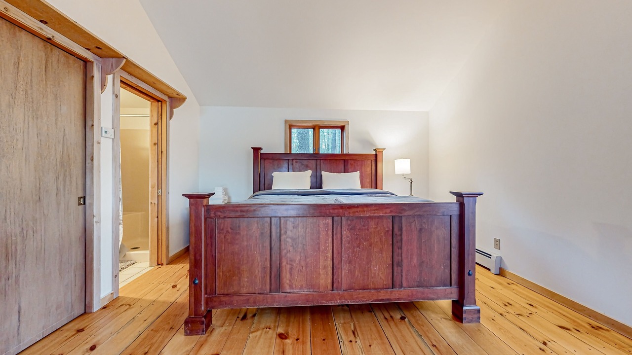 Photo of Bedroom in Castleton
