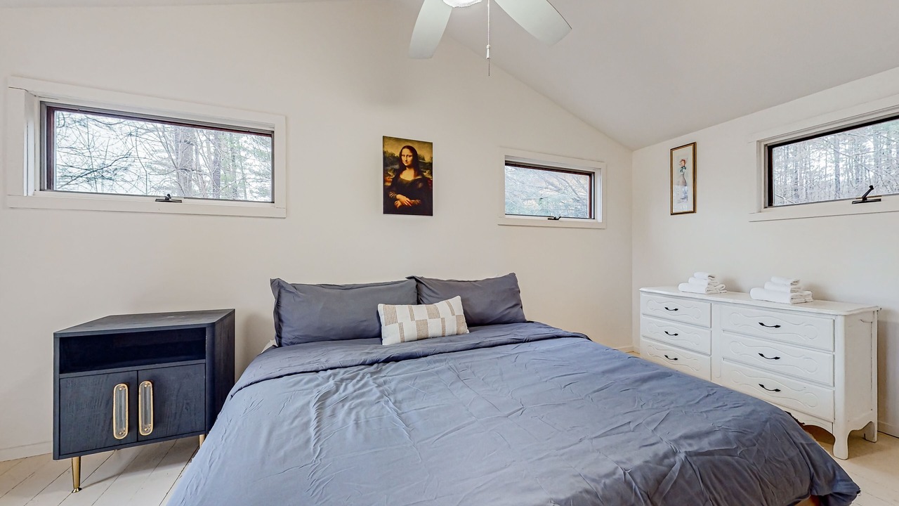 Photo of Bedroom in Castleton