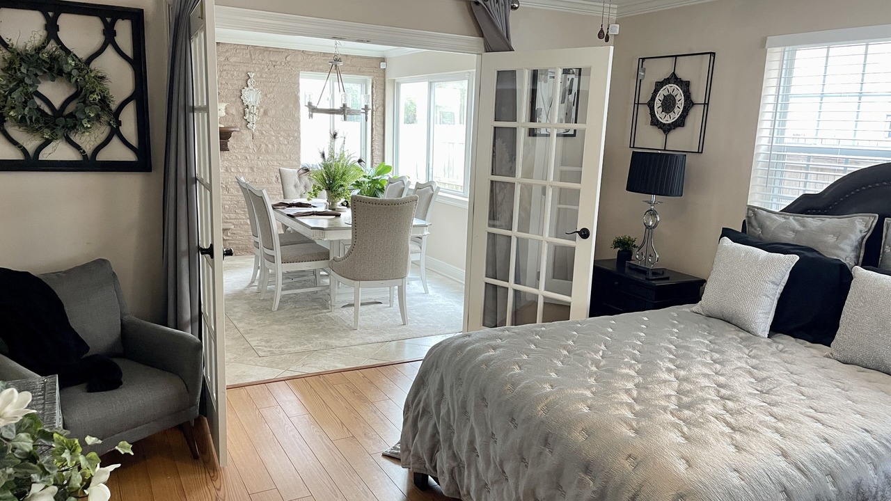 Photo of Bedroom in Lakeview