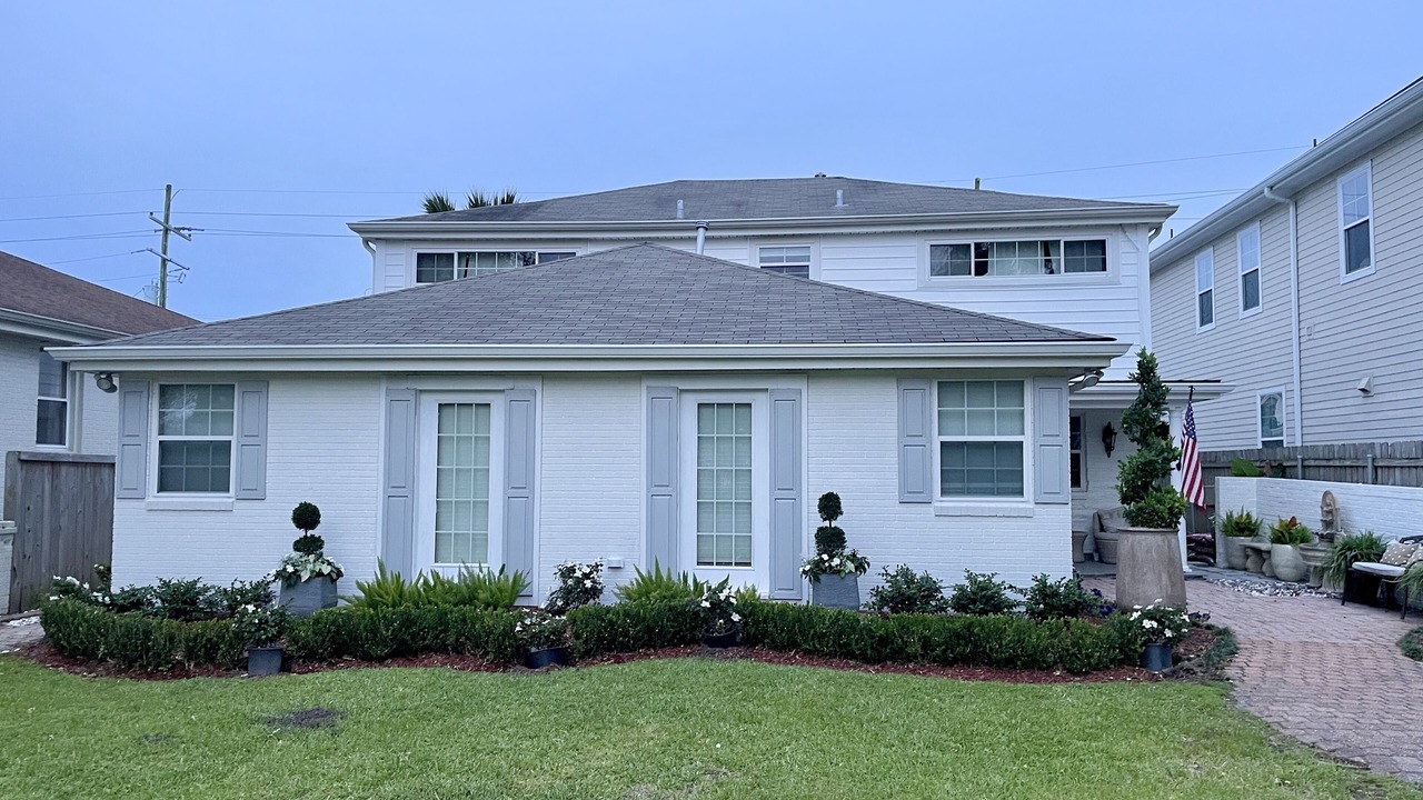 Photo of Outdoor in Lakeview